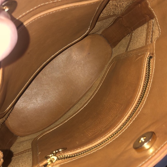 VINTAGE COACH Tribeca Camel Glove Tanned Leather Bleeker Duffle Shoulder Bag - Picture 4 of 17
